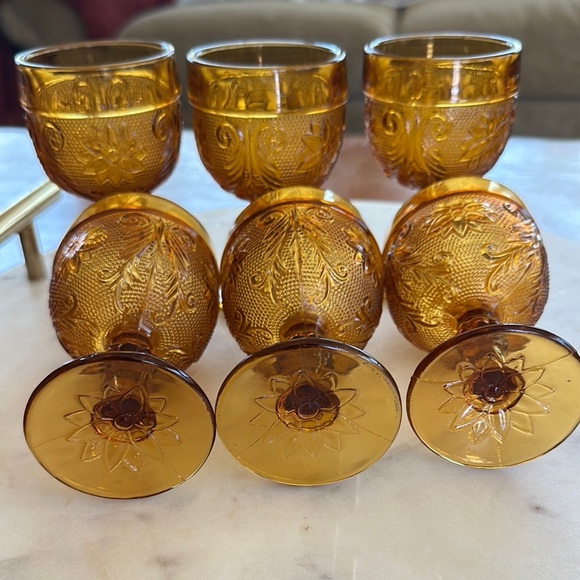 Vintage Amber glass Goblet Set of 6 - Picture 10 of 11